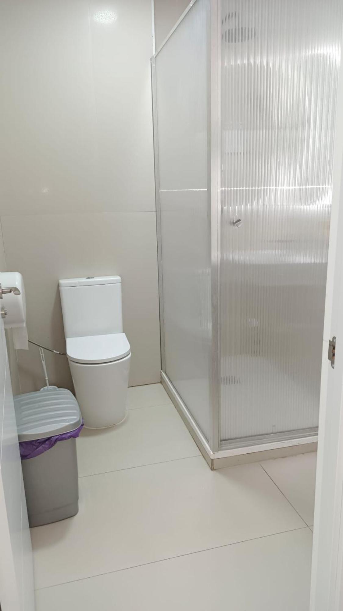 Hostel Las Rosas Μαδρίτη Εξωτερικό φωτογραφία