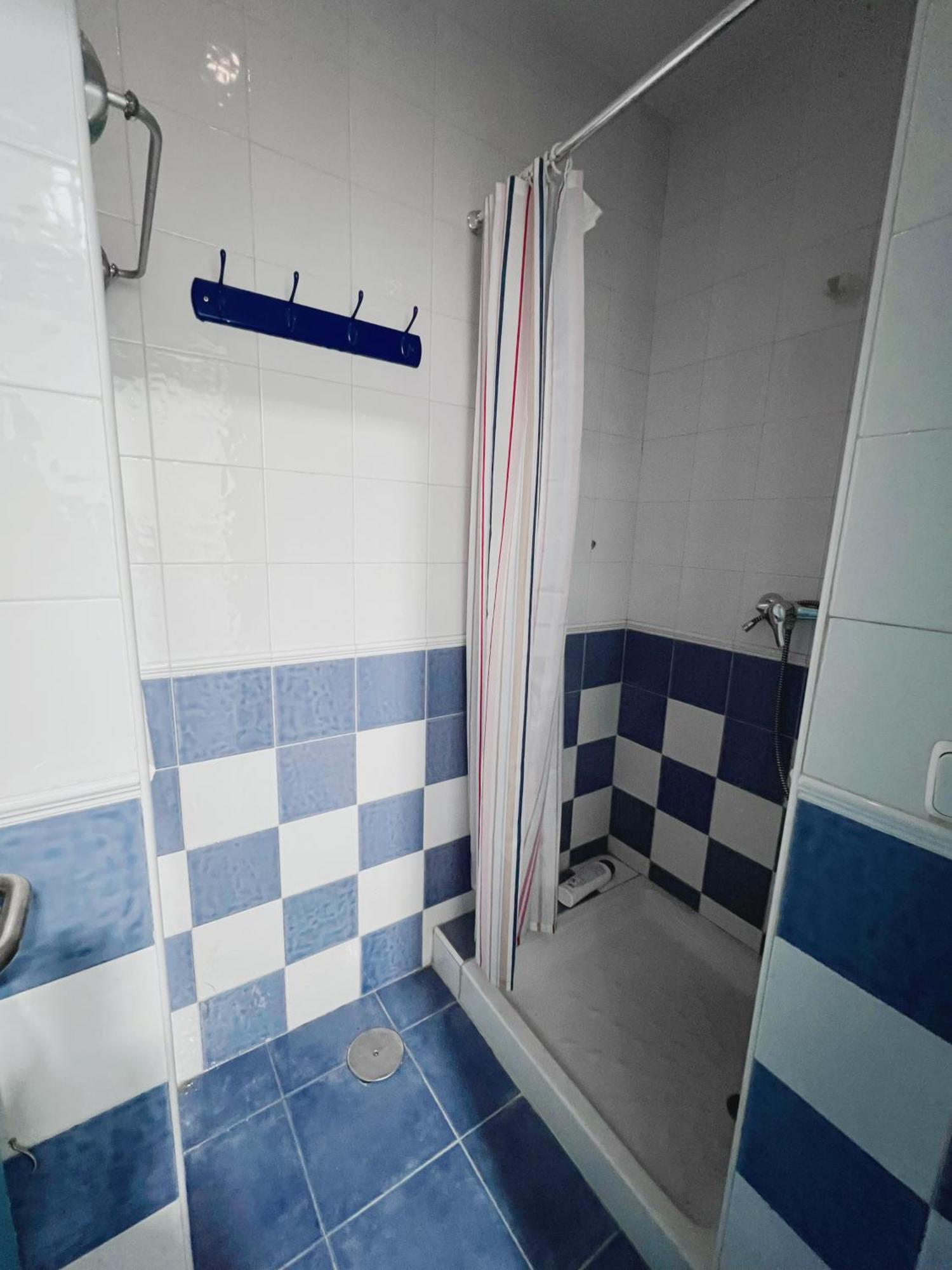 Hostel Las Rosas Μαδρίτη Εξωτερικό φωτογραφία