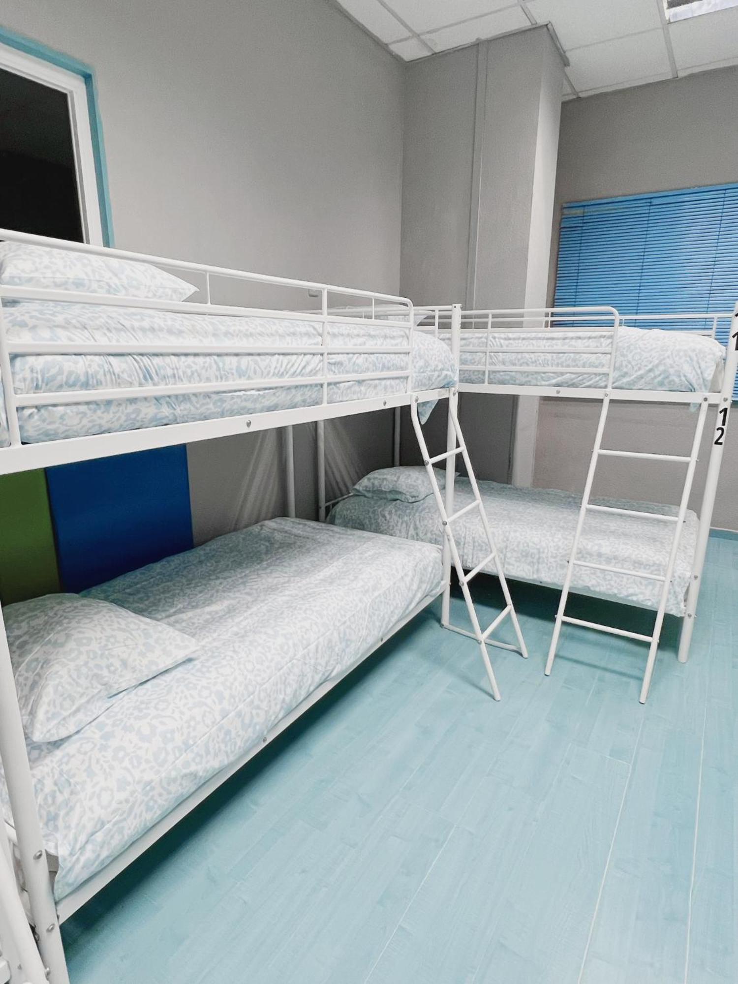 Hostel Las Rosas Μαδρίτη Εξωτερικό φωτογραφία
